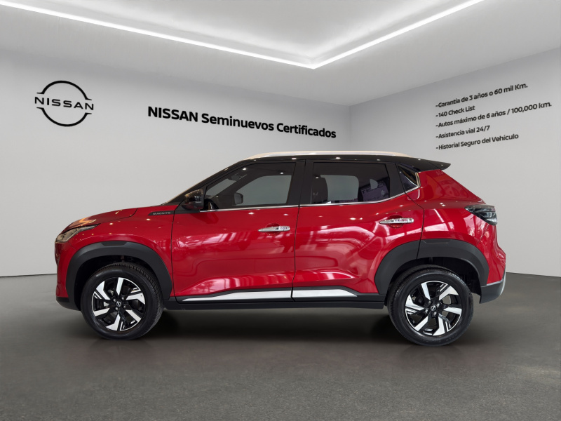 Nissan Magnite  5 pts. Exclusive, 1.0T, TM5, piel, RA-16 2025